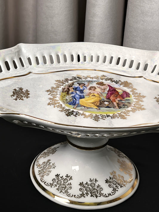 Pierced bonbonnière 27 cm