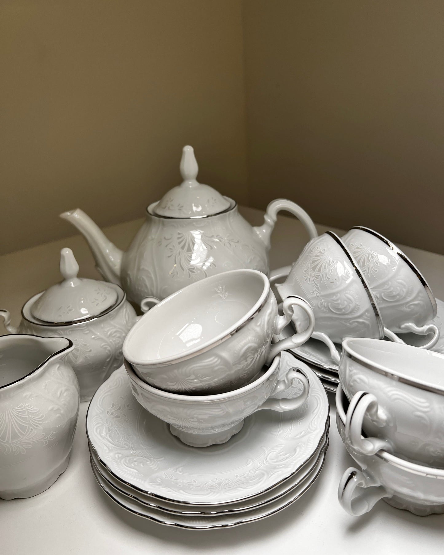 Tea set 15d. ''Bernadotte''