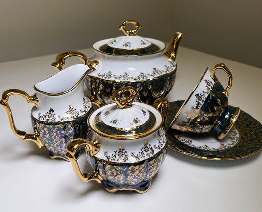 Tea set ''Green leaves''
