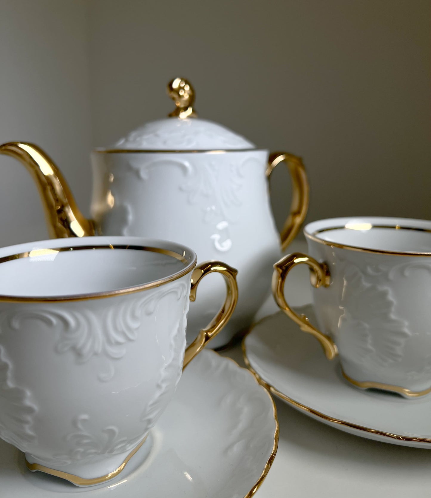 Tea set ''Golden line''