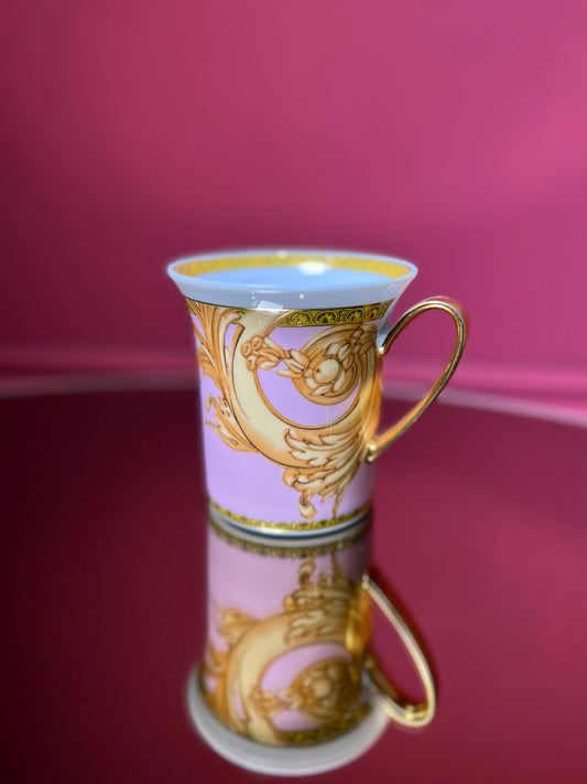Mug with handle