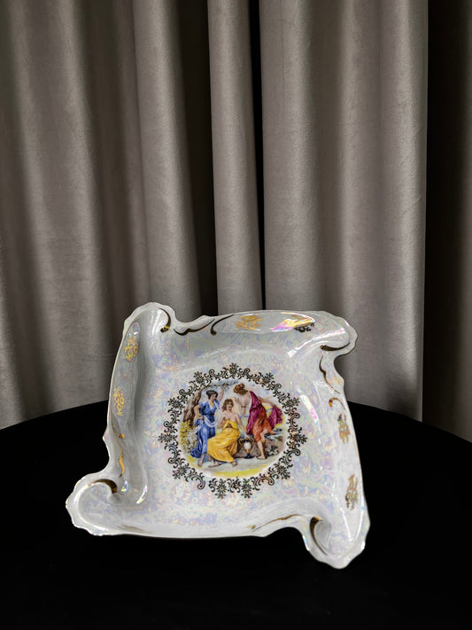 Square salad bowl ''Queen'' 24 cm