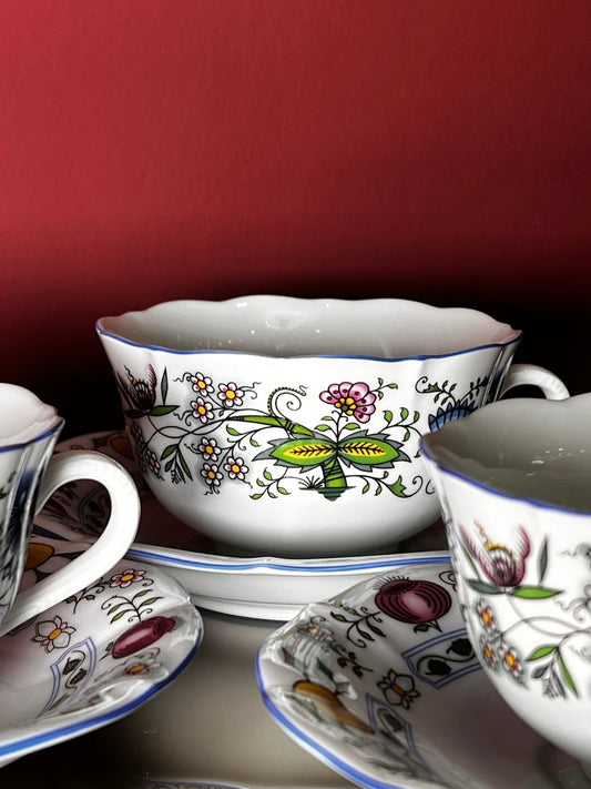 Cup