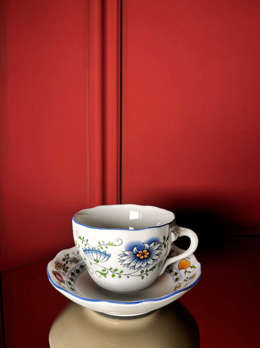 Cup
