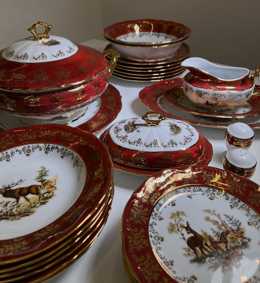 Dinner set ''Purple hunter''