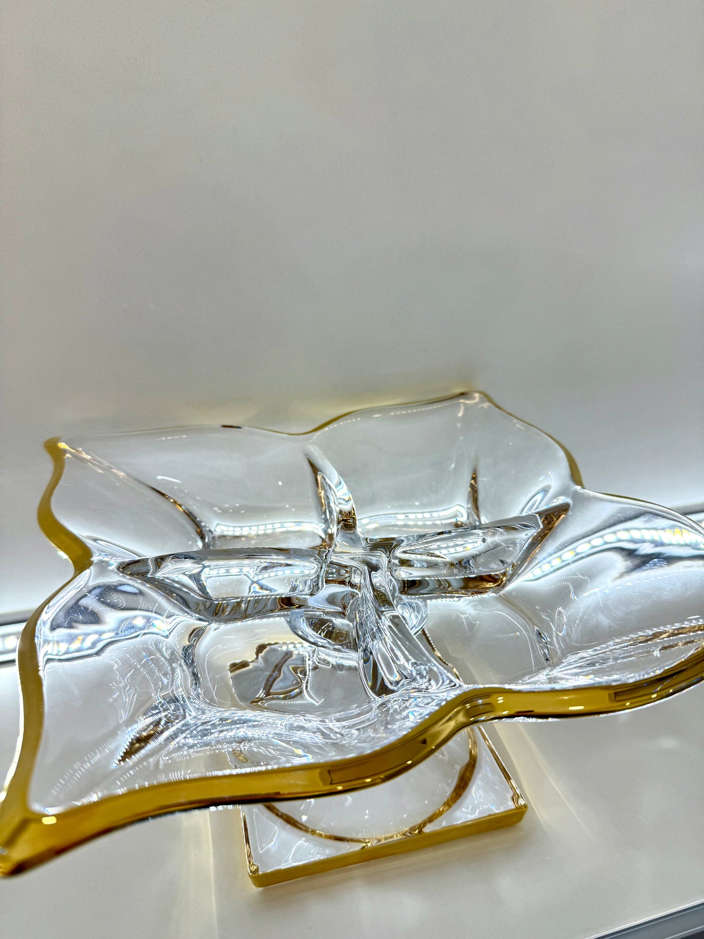 Kabaret vase for candy